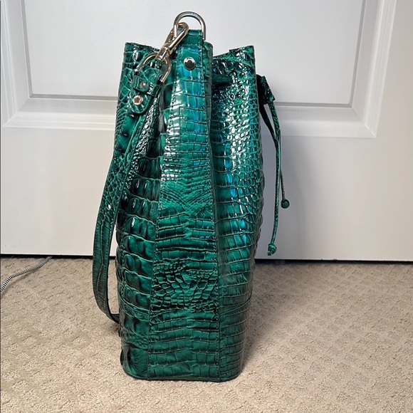 Brahmin Marlowe Emerald Green Melbourne Crocodile-Embossed Shoulder Bag - Picture 4 of 7